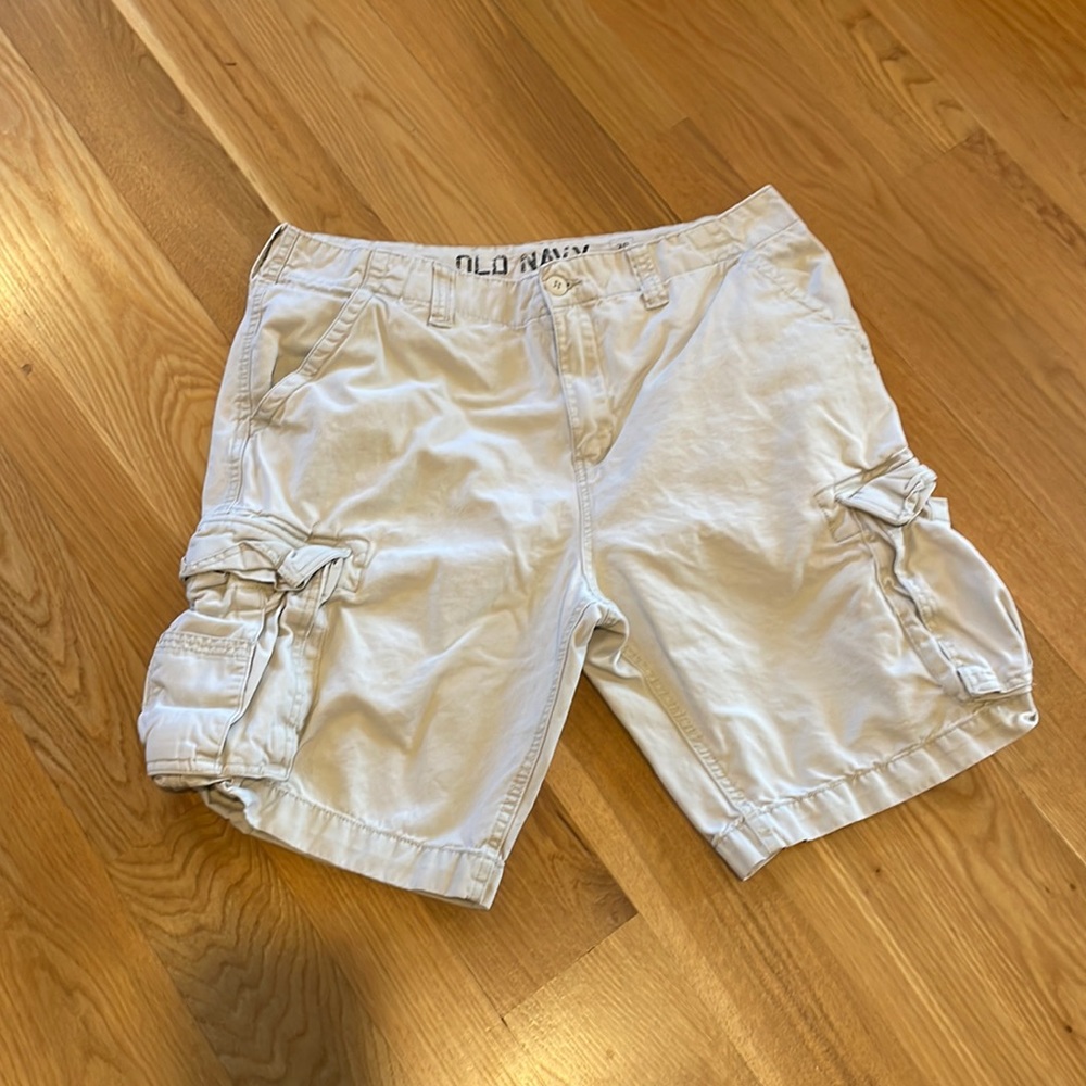 Men’s Old Navy 38 100% cotton cargo short brown tan khaki